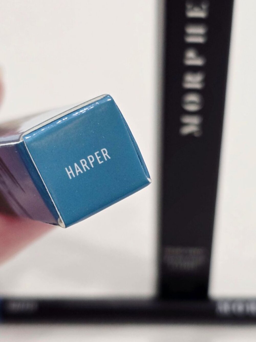 Morphe ✦ Harper Color Pencil ✦ Electric Blue Creamy Long‑Wear Lip Eye Liner 1.5g - Picture 5 of 8